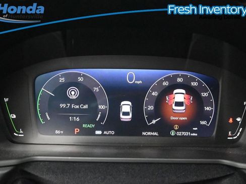 Used 2024 Honda Accord Sport image 16