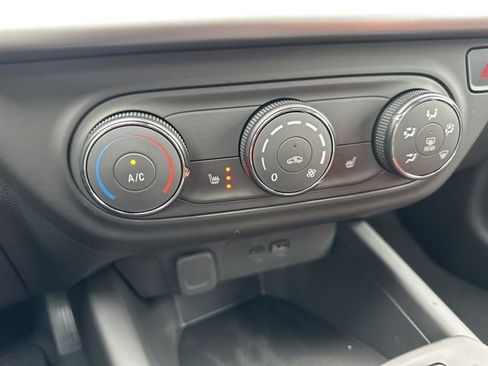 New 2026 Chevrolet Trax RS image 23