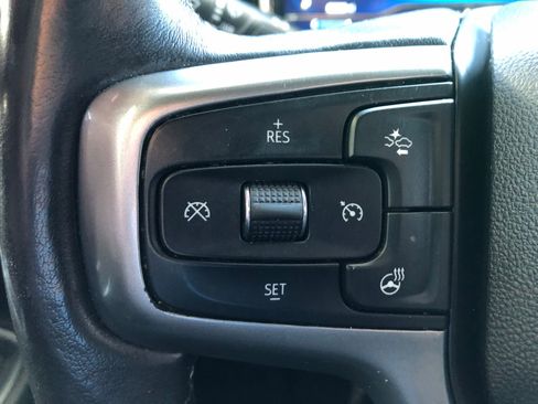 Used 2022 Chevrolet Silverado 1500 RST AWD/4WD image 31