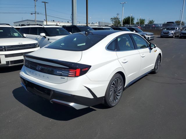 New 2026 Hyundai Sonata Limited FWD image 4