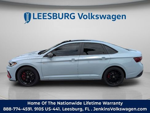 New 2026 Volkswagen Jetta GLI Autobahn FWD image 11