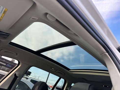 Used 2020 BMW X7 xDrive40i w/ Cold Weather Package image 21