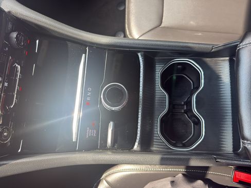 Used 2025 Jeep Grand Cherokee Limited AWD/4WD image 22