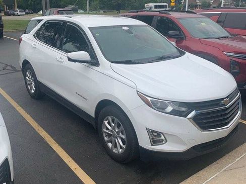 Used 2019 Chevrolet Equinox LT FWD image 4