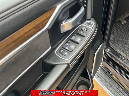 Used 2023 RAM 2500 Laramie AWD/4WD image 12