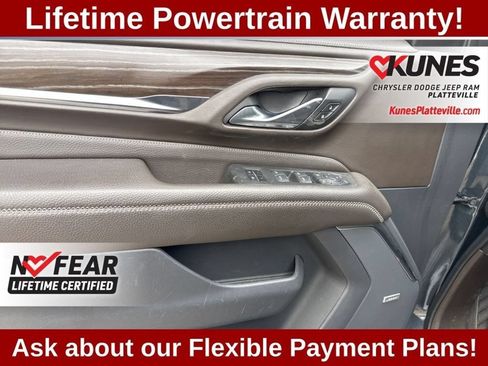 Used 2021 GMC Yukon Denali w/ Denali Premium Package AWD/4WD image 23