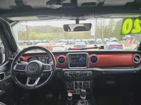 Used 2020 Jeep Gladiator Rubicon AWD/4WD image 14