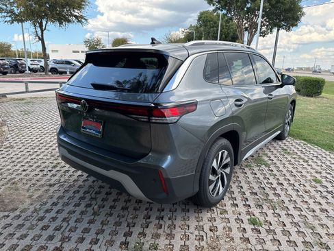 New 2025 Volkswagen Tiguan S image 4