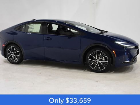 New 2026 Toyota Prius XLE image 3