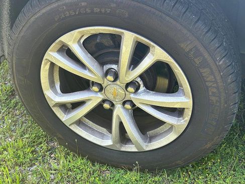 Used 2016 Chevrolet Equinox LT w/ Convenience Package image 12