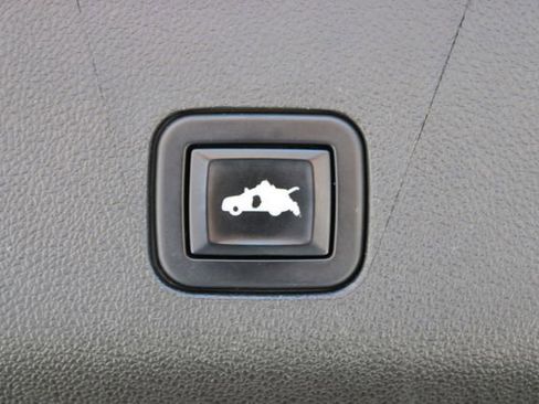 Used 2022 Chevrolet Suburban High Country w/ Max Trailering Package RWD image 8