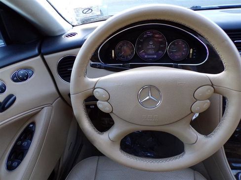 Used 2007 Mercedes-Benz CLS 550 image 30