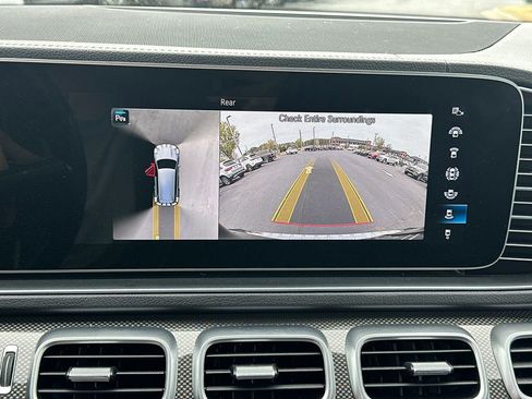 Certified 2023 Mercedes-Benz GLS 450 4MATIC image 32