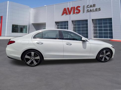 Used 2025 Mercedes-Benz C 300 4MATIC Sedan image 5