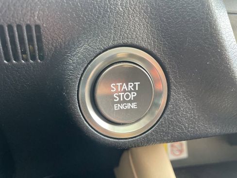 Used 2021 Lexus RX 350L Premium image 35