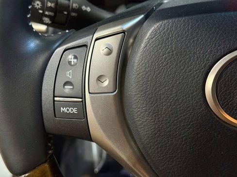 Used 2013 Lexus ES 350 image 17