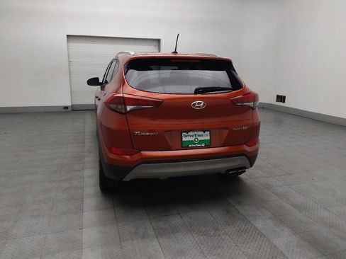 Used 2017 Hyundai Tucson Sport image 6