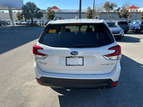 Used 2019 Subaru Forester Limited image 6