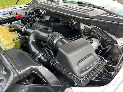 Used 2019 Ford F150 XLT w/ Equipment Group 301A Mid AWD/4WD image 25