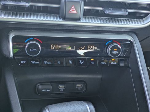 Used 2023 Kia K5 GT-Line w/ GT-Line Premium Package image 15