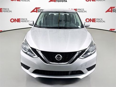 Used 2018 Nissan Sentra S image 2