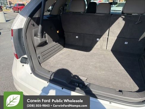 Used 2013 Ford Edge SEL FWD image 30