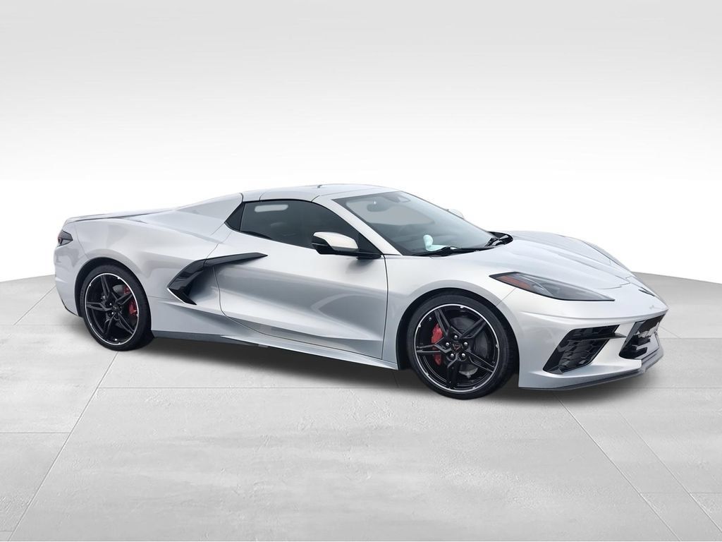 Used 2024 Chevrolet Corvette Stingray Premium Conv w/ 3LT RWD image 2