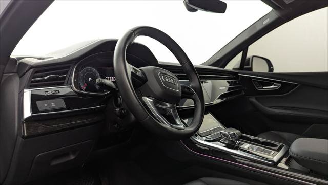 Used 2023 Audi Q7 2.0T Premium Plus w/ Premium Plus Package AWD/4WD image 21