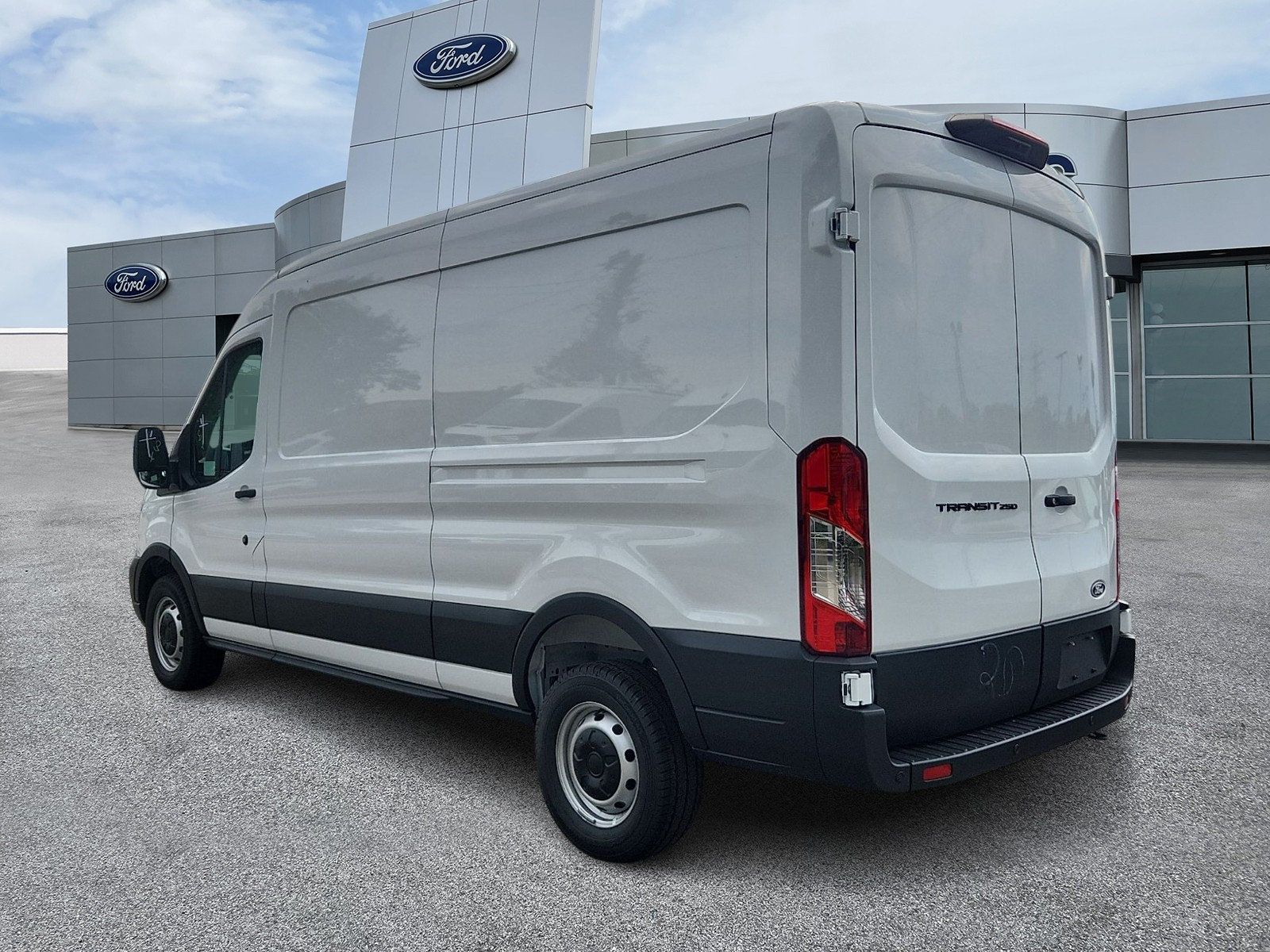 New 2026 Ford Transit 250 148 Medium Roof RWD image 3