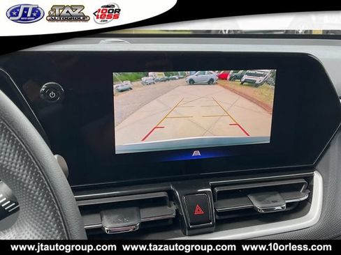 Used 2025 Chevrolet TrailBlazer LT AWD/4WD image 21