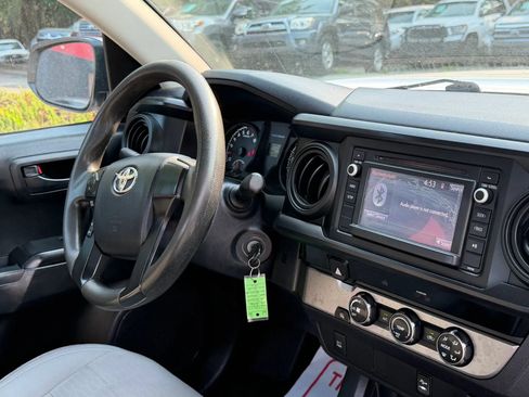 Used 2016 Toyota Tacoma SR RWD image 19