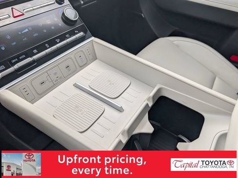 Used 2024 Hyundai Santa Fe Calligraphy AWD/4WD image 27