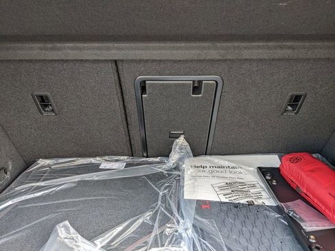 New 2025 Volkswagen GTI SE image 27