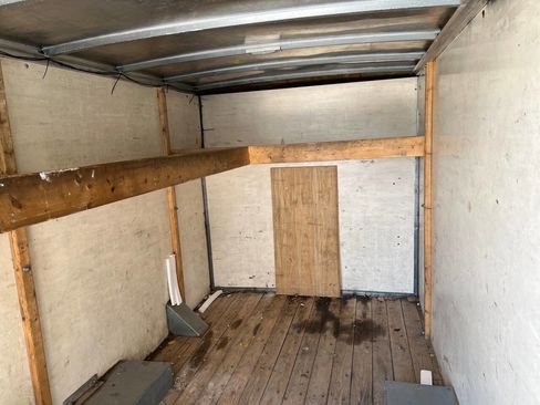 Used 2017 Chevrolet Express 3500 RWD image 16