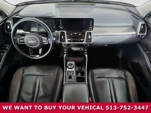 Used 2022 Kia Sorento S image 18