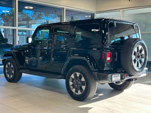 Used 2021 Jeep Wrangler Unlimited Sahara image 14