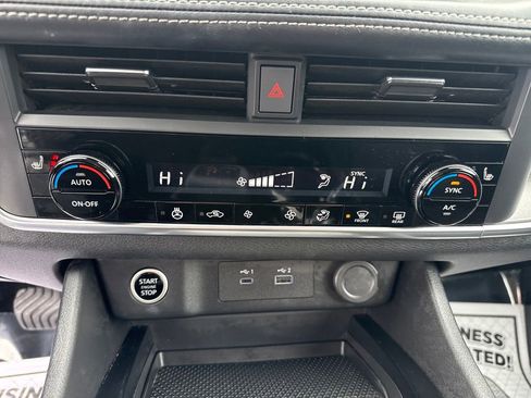 Certified 2023 Nissan Rogue SV w/ SV Premium B Package image 33