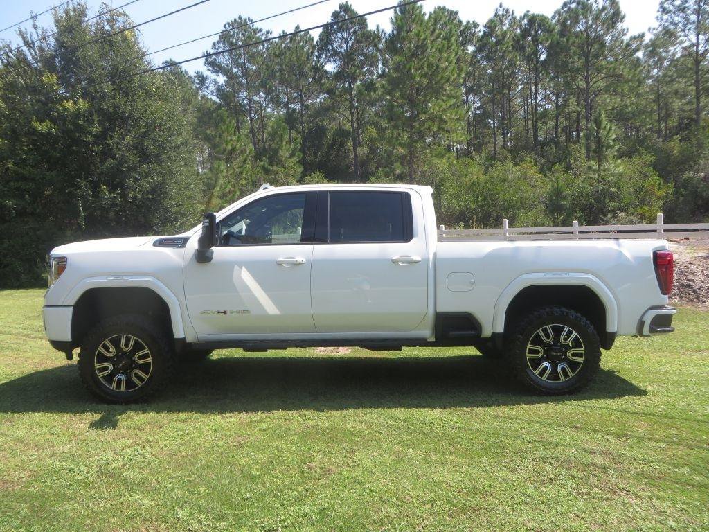 Used 2022 GMC Sierra 2500 AT4 w/ AT4 Premium Plus Package AWD/4WD image 1
