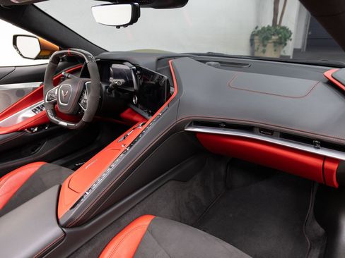 Used 2024 Chevrolet Corvette Z06 image 16