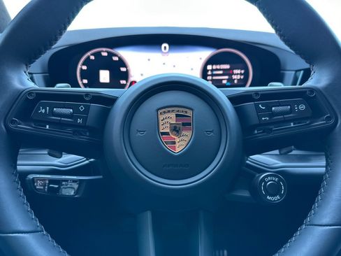 Certified 2025 Porsche Cayenne GTS AWD/4WD image 24