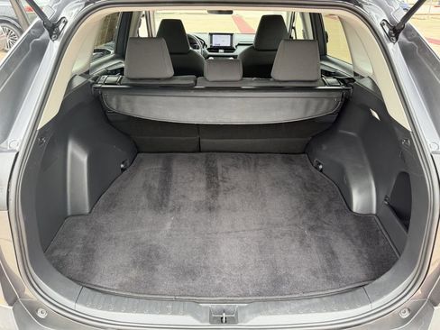 Used 2024 Toyota RAV4 XLE FWD image 30