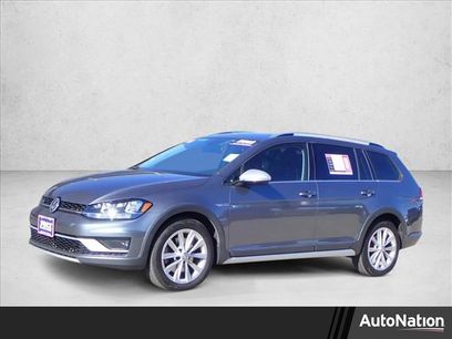 Used 2018 Volkswagen Golf SE