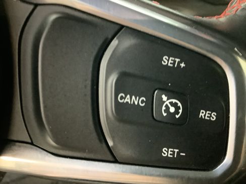 Used 2021 Jeep Gladiator Rubicon image 18