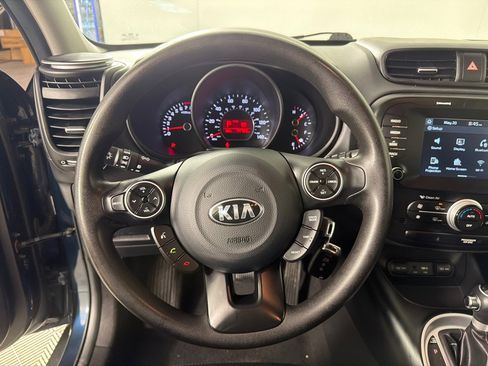 Used 2019 Kia Soul + FWD image 14