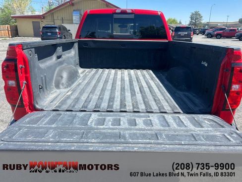 Used 2018 Chevrolet Silverado 1500 LT w/ All Star Edition image 30