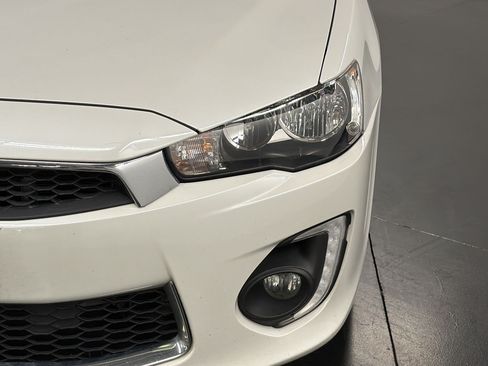 Used 2016 Mitsubishi Lancer ES FWD image 24