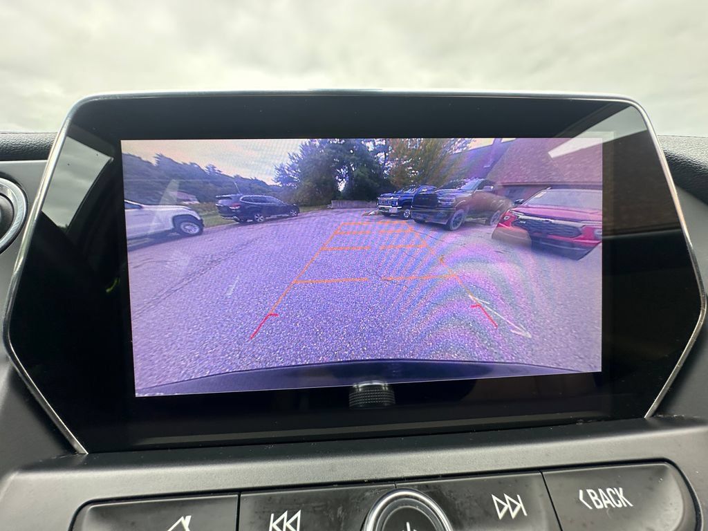 Used 2020 Chevrolet Blazer Premier AWD/4WD image 16