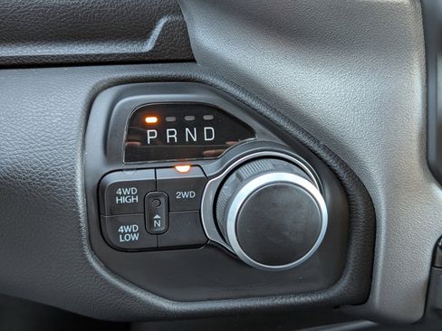 Used 2024 RAM 2500 Big Horn w/ Bed Utility Group image 30