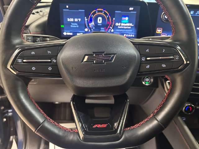 Used 2026 Chevrolet Traverse RS AWD/4WD image 11