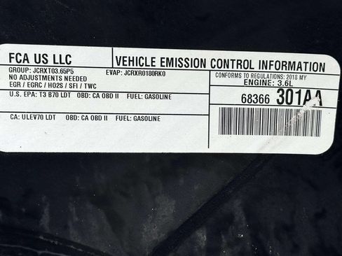 Used 2018 Jeep Grand Cherokee Limited image 34